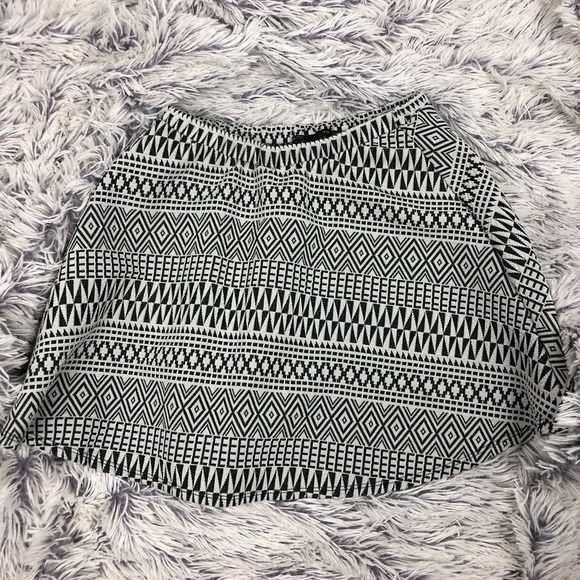 Maurices Black & White Aztec Print Circle Skirt - Picture 1 of 3